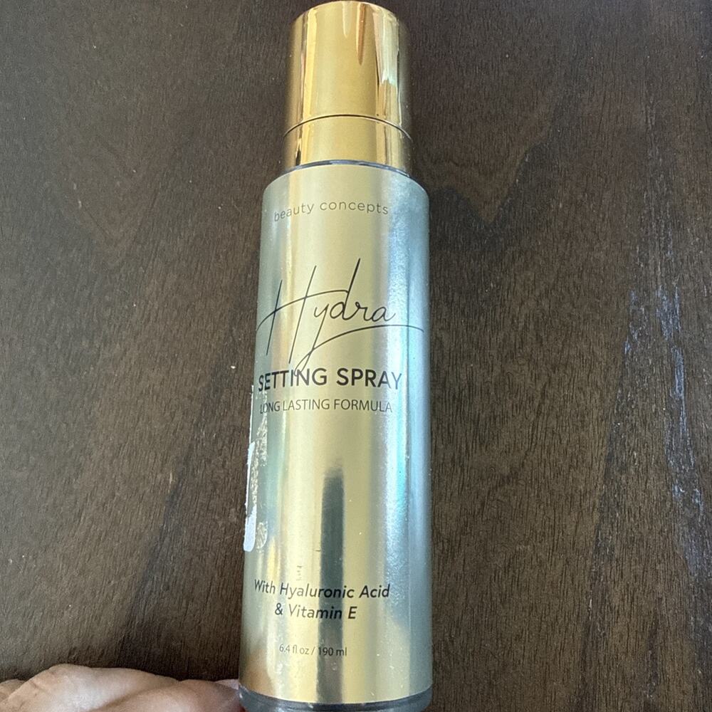 Beauty Concepts Hydrate Setting Spray With Hyaluronic Acid & Vitamin E 6.7 fl oz